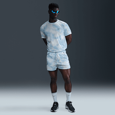 Nike Running Division Breathe Men's Dri-FIT ADV 4